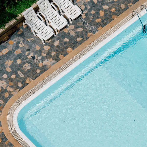 Piscinas prefabricadas de poliéster y fibra